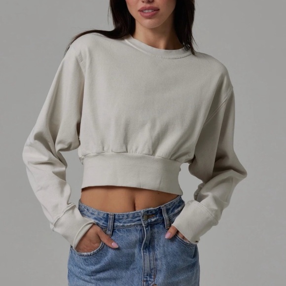 TALENTLESS Tops - TALENTLESS Light Beige Crewneck